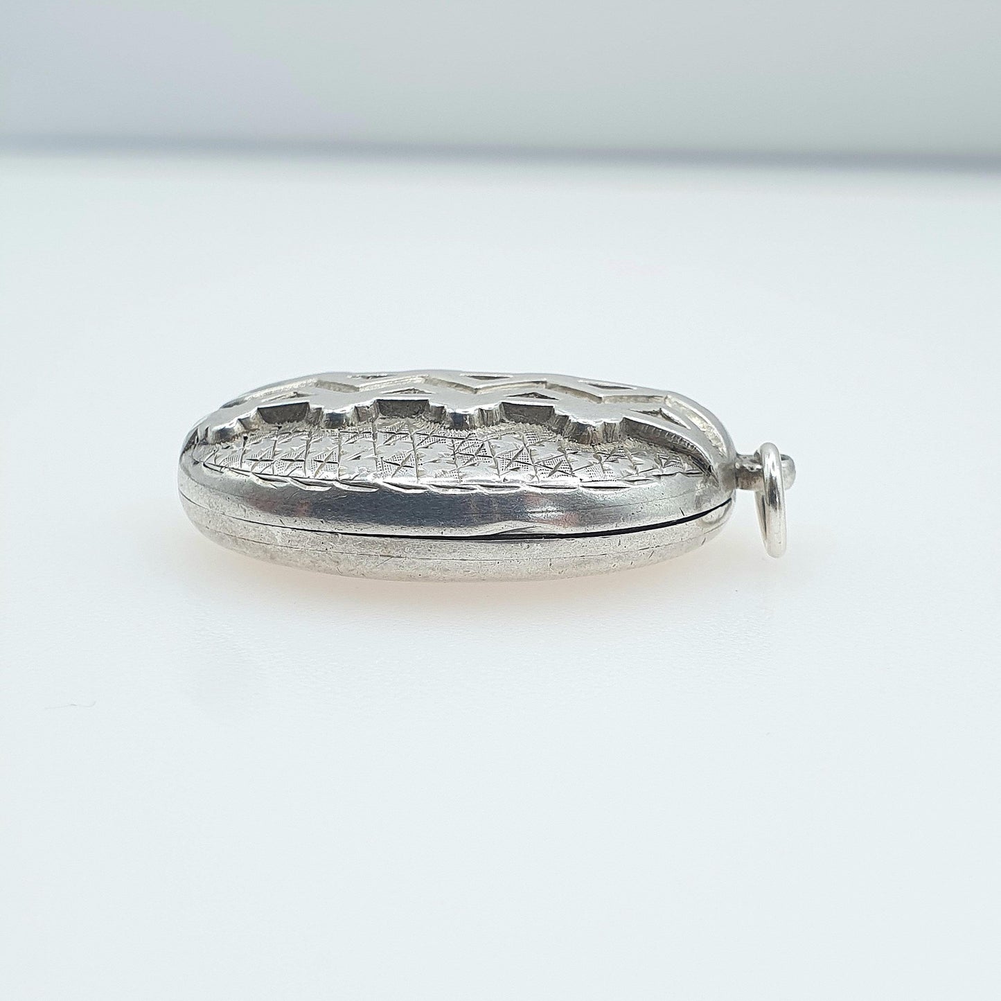 Antique Victorian Sterling Silver Locket Geometric Zig Zag Pattern 1882 Hallmark Oval Photo Picture Vintage Womens Jewelry Jewellery
