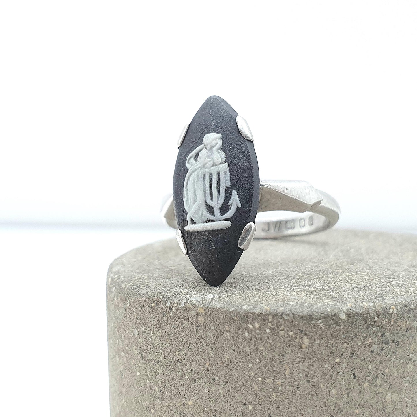 Vintage Sterling Silver Black Wedgwood Ring Jasperware Signet Women Solid 925 Retro Jewellery Jewelry UK L US 5.75