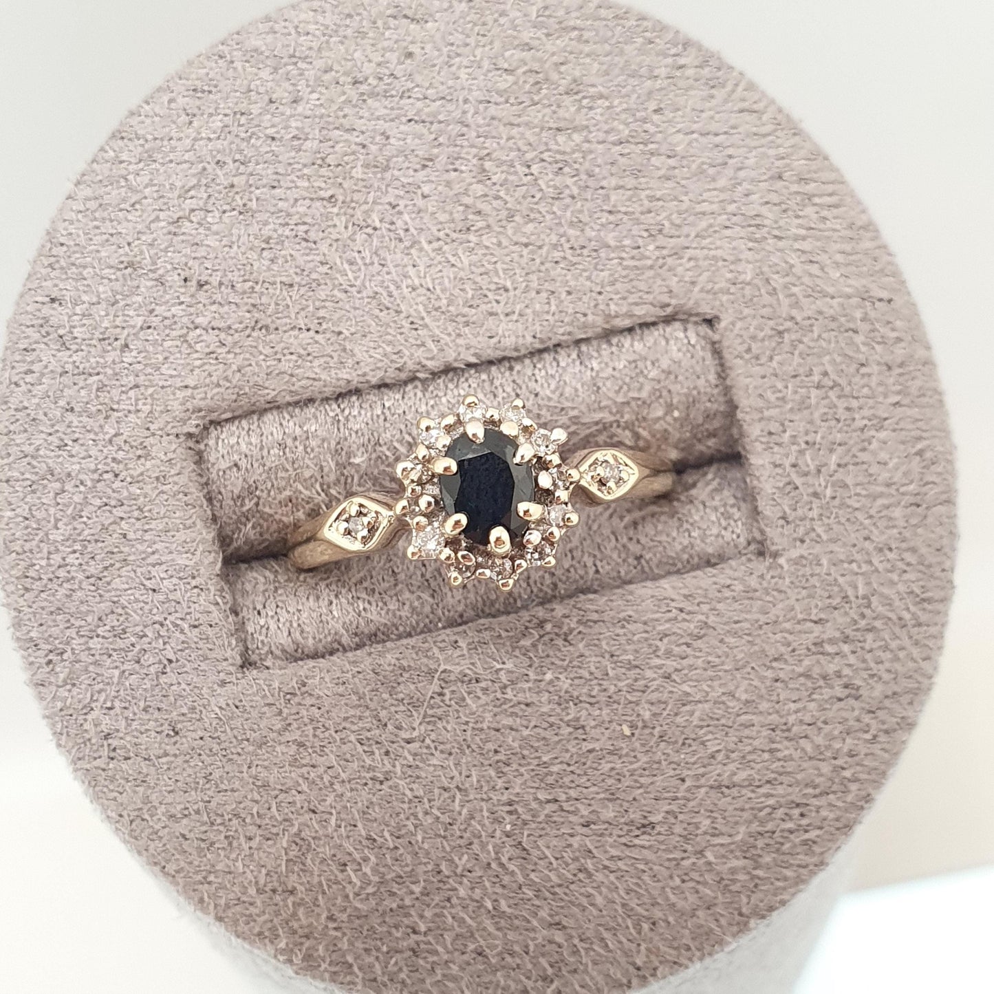 Vintage Diamond & Sapphire 9kt Gold Ring Solid 9ct 9k Cluster Halo Blue Gemstone Retro Womens Jewelry Jewellery