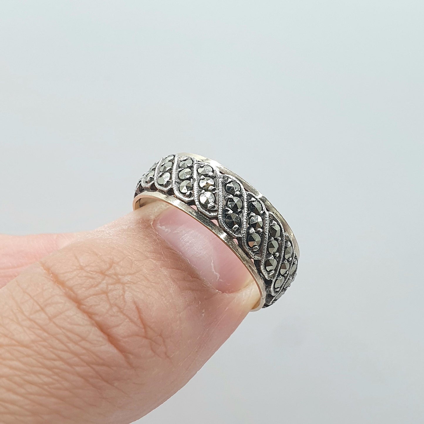 Antique 9ct Gold & Silver Eternity Ring Marcasite Triple Wave Art Deco Gift Love Womens Mens Jewellery Jewelry UK R  US 8.5
