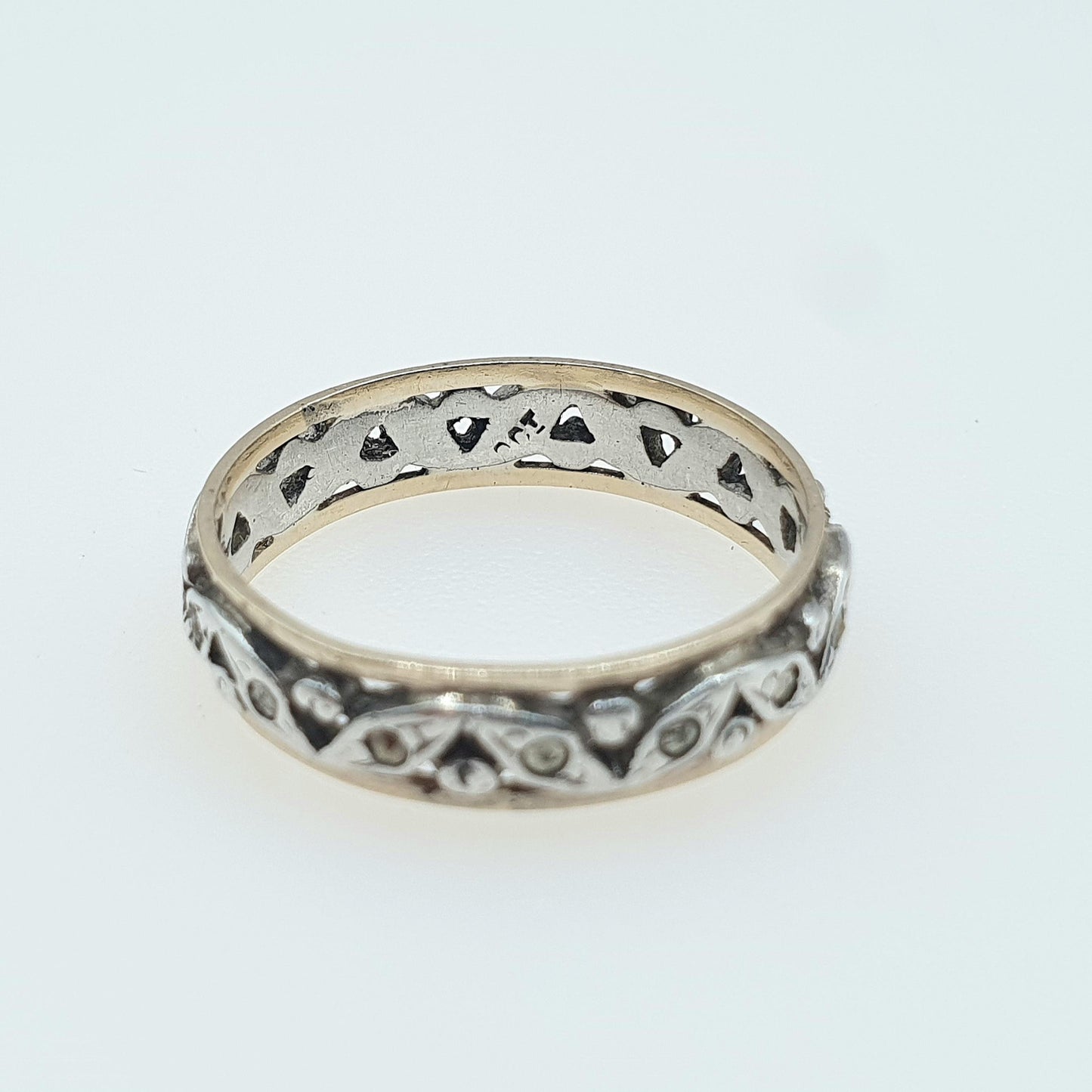 Antique 9ct Gold & Silver Eternity Ring Marcasite Leaf Style Pierced Pattern Art Deco Gift Love Womens Mens Jewellery Jewelry UK N.5 US 7