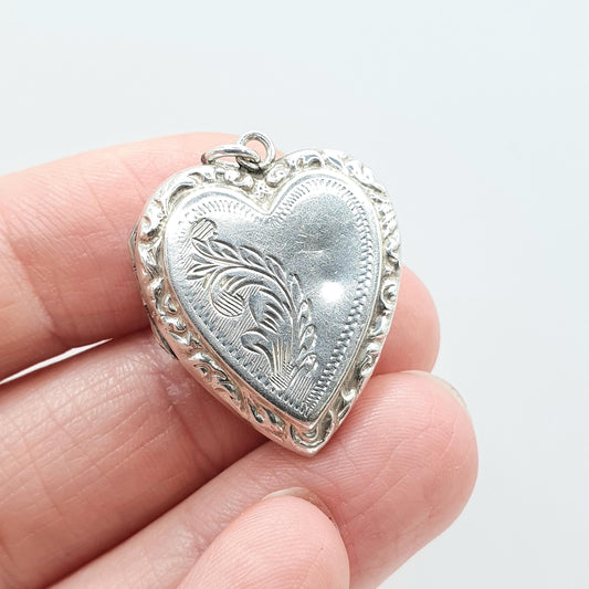 Antique Solid Silver Heart Locket Engraved Front Embossed Border Photo Pendant Necklace Vintage Womens Jewelry Jewellery