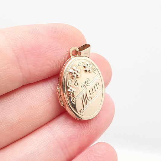 Vintage 9ct 9k Gold MUM Locket Necklace Pendant Embossed Mother Mom Mothers Day Gift Solid 9kt Jewelry Jewellery