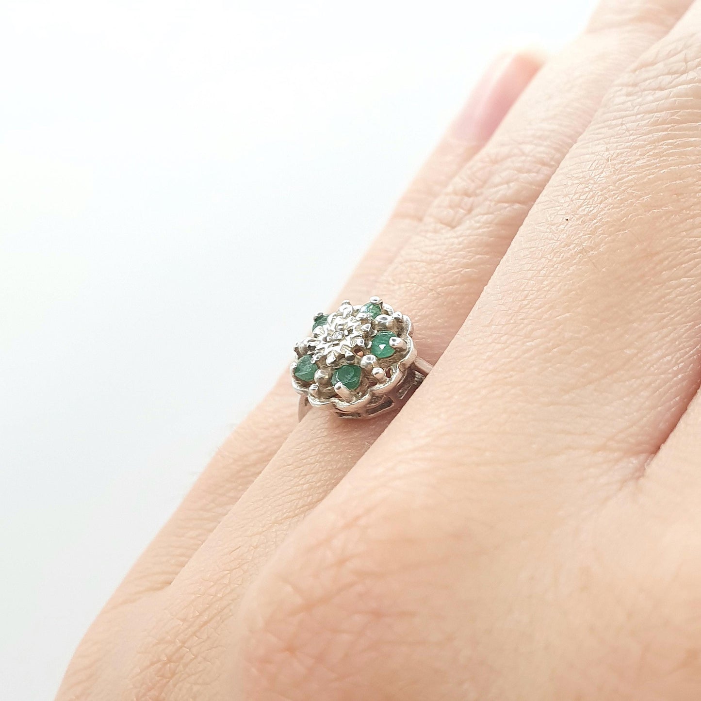 Vintage Sterling Silver Emerald & Diamond Ring Cluster Halo Genuine Gemstones Ladies Womens Jewelry Jewellery UK M US 6.25