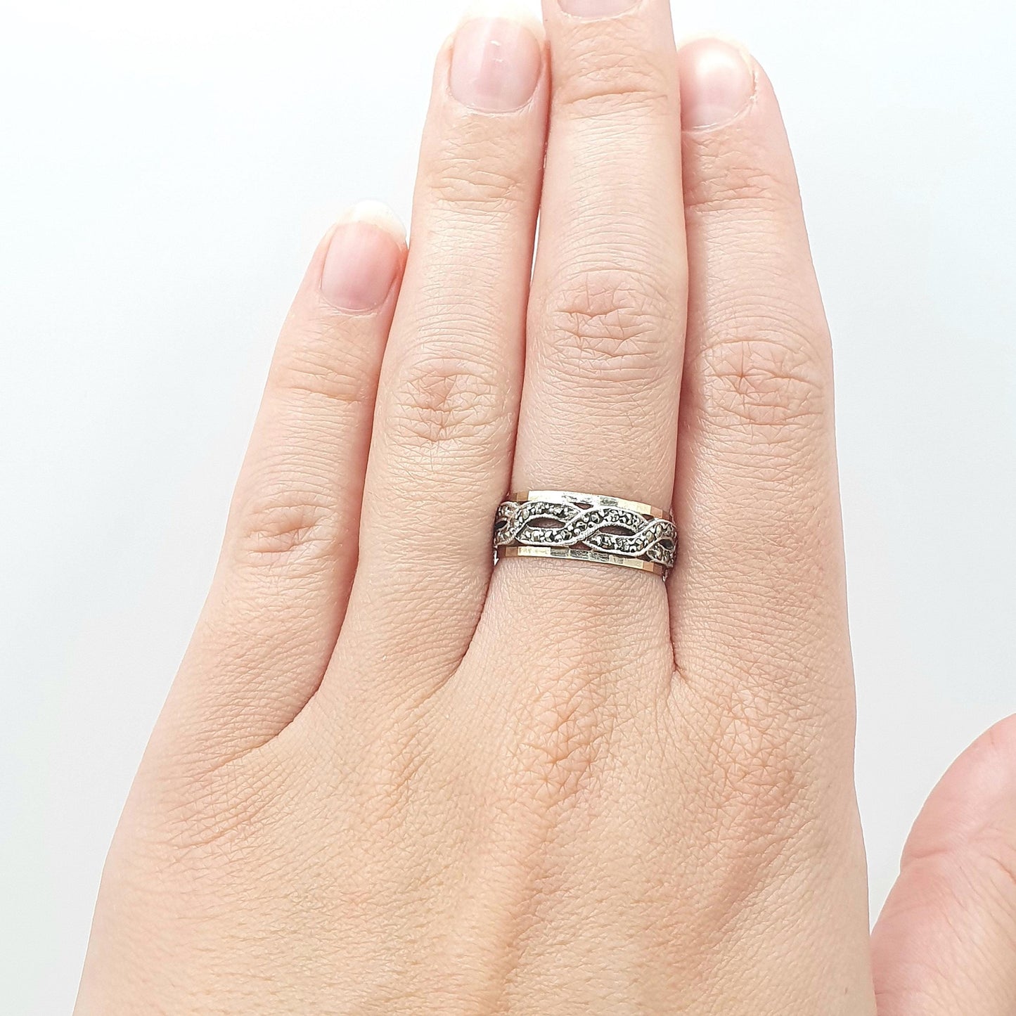 Antique 9ct Gold & Solid Silver Marcasite Eternity Ring Woven Rope Pattern Gift Love Womens Mens Jewellery Jewelry UK O.5  US 7.25