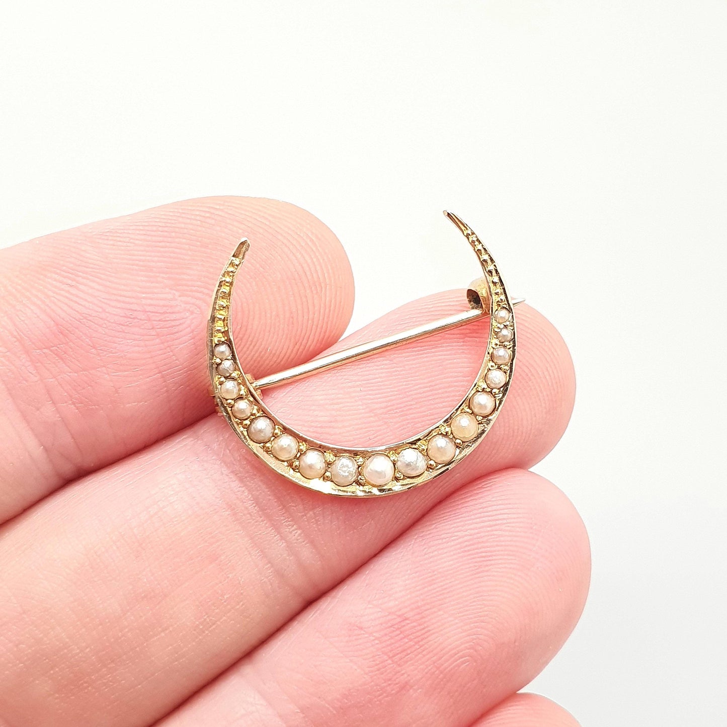 Antique Victorian 15ct Gold Crescent Moon Brooch Seed Pearl Solid 15k 625 Pin Celestial Womens Jewelry Jewellery