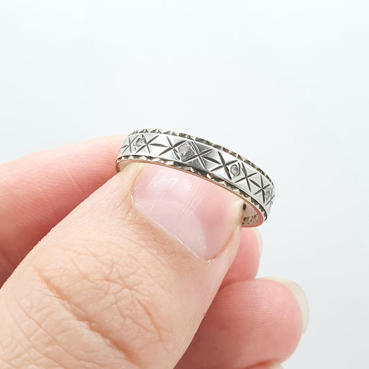 Antique 9ct Gold & Solid Silver White Spinel Eternity Ring X Pattern Vintage Womens Unisex Jewelry Jewellery UK N.5 US 7