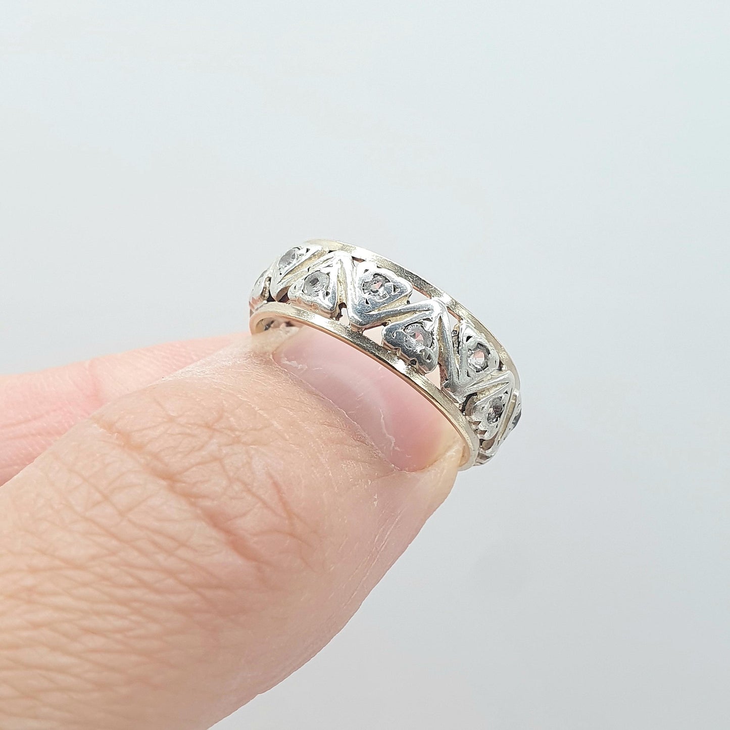 Antique 9ct Gold & Solid Silver Eternity Ring White Spinel Zig Zag Arrow Pattern Womens Jewelry Jewellery UK N US 6.75