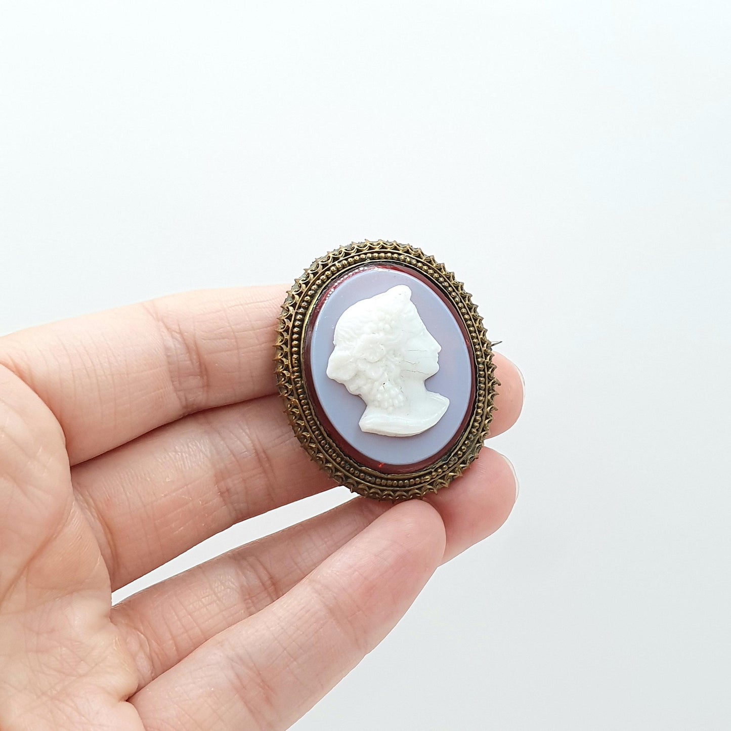 Antique Victorian Faux Sardonyx Cameo Brooch Gold Tone Base Metal Glass 1800s Large Big Vintage Jewelry Womens Jewellery