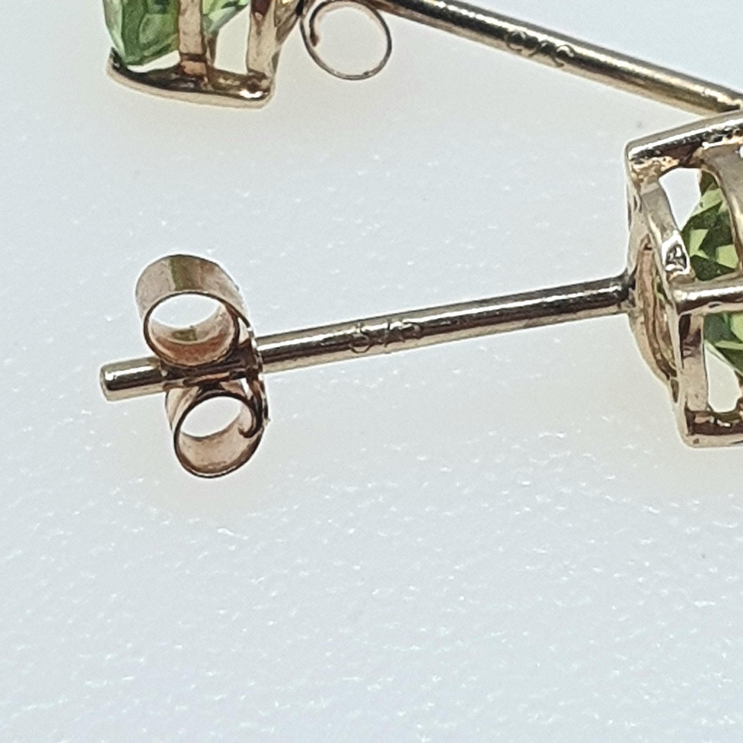 Vintage 9ct Gold Peridot Stud Earrings Olivine Gemstone Green Solid 9k 9kt Round Cut August Birthstone Womens Jewelry Jewellery Mens