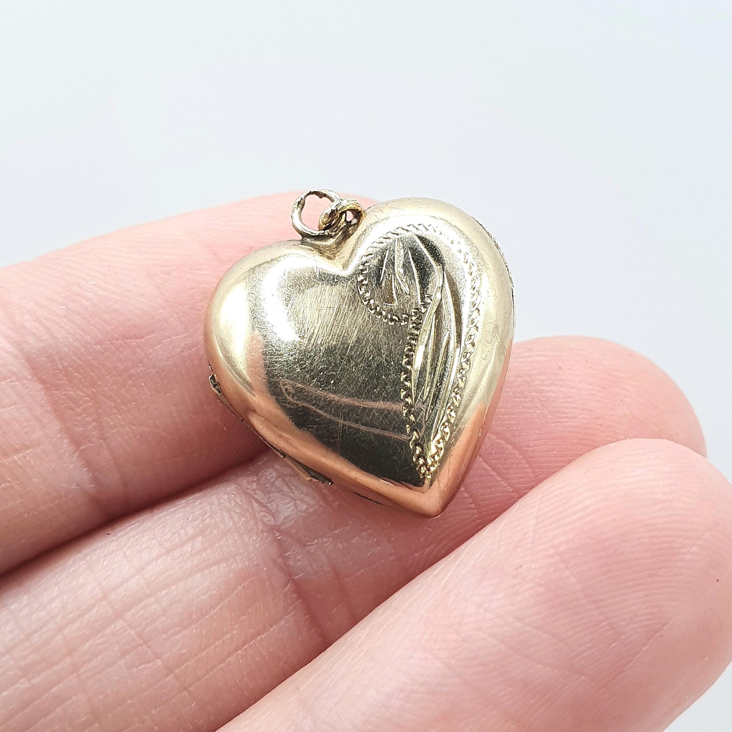 Antique 9ct Gold Heart Locket 9k Back and Front Small Cute Half Engraved Pendant Necklace Jewelry Womens Jewellery