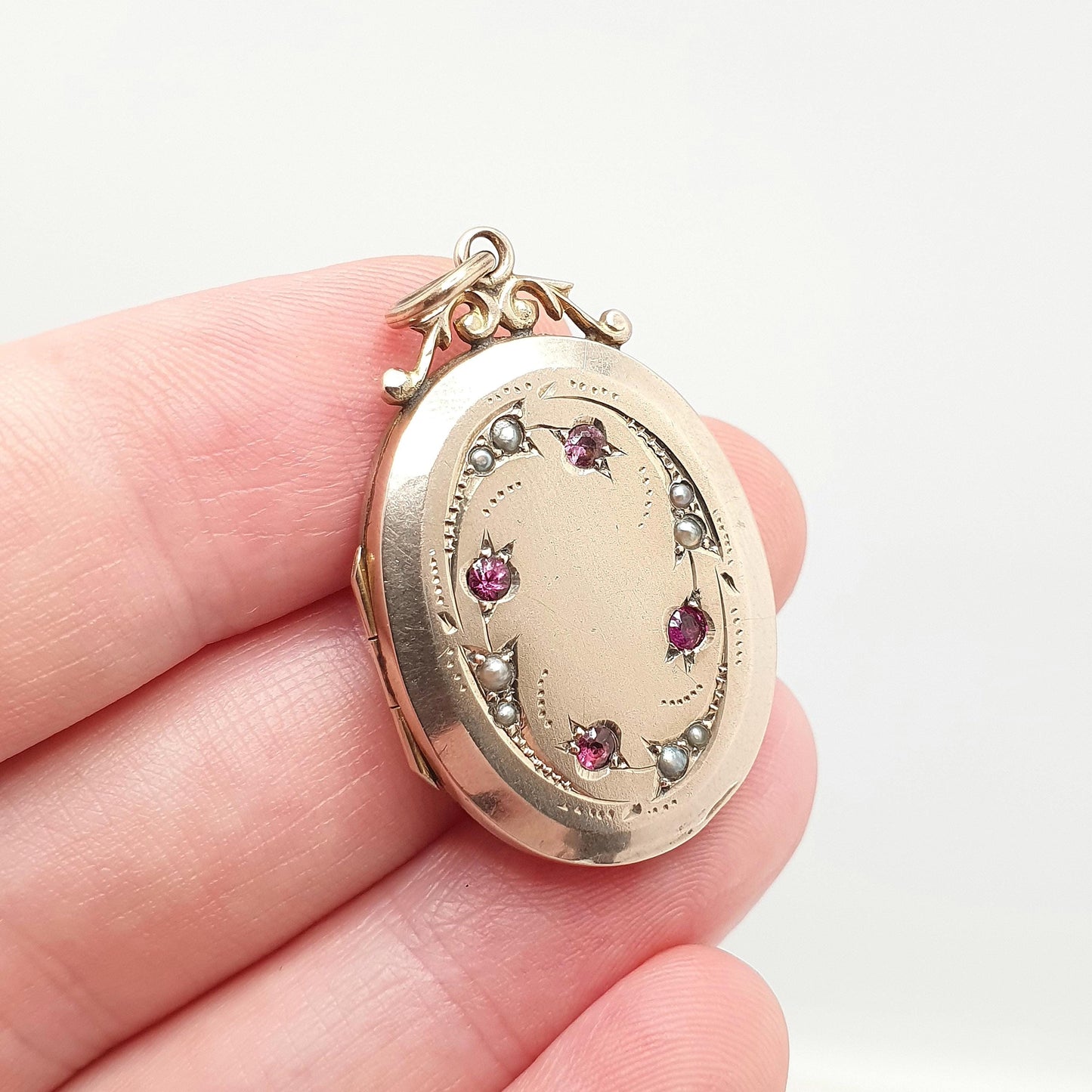 Antique 9ct 9k Gold Ruby Paste Locket Seed Pearl Back Front Oval Pendant Picture Photo Vintage Jewelry Jewellery