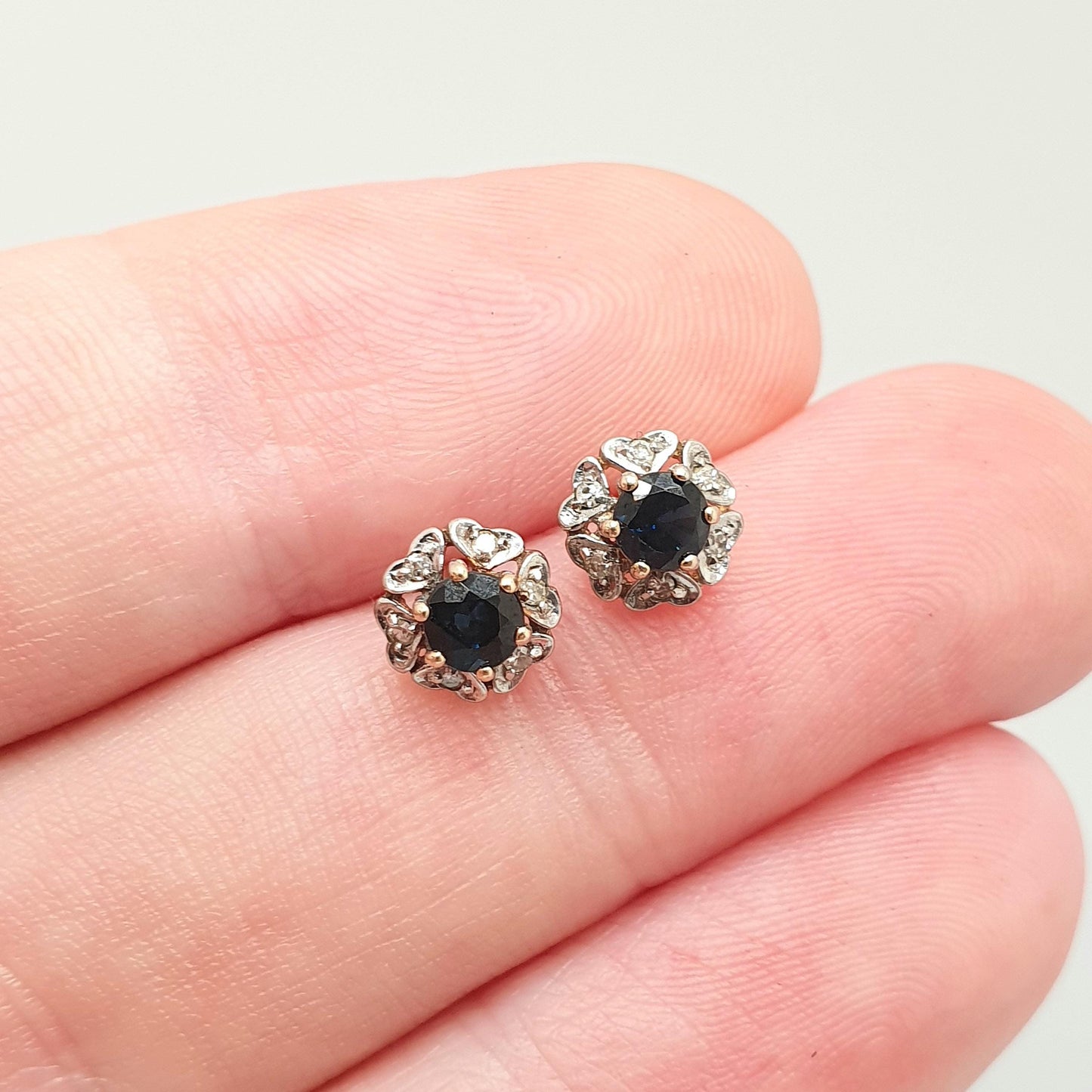 Vintage 9ct Gold Sapphire Diamond Earrings Cluster Stud Sparkly Solid 9k 375 Small Jewelry Jewellery