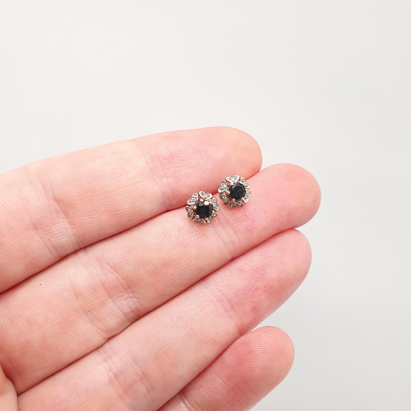 Vintage 9ct Gold Sapphire Diamond Earrings Cluster Stud Sparkly Solid 9k 375 Small Jewelry Jewellery