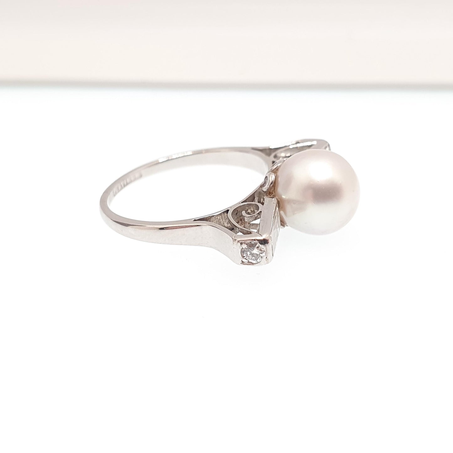 Old Vintage Platinum Diamond & Pearl Ring Baguette Cut Natural Diamonds Art Deco Style T Shape UK N US 6 3/4 Womens Jewellery Jewelry