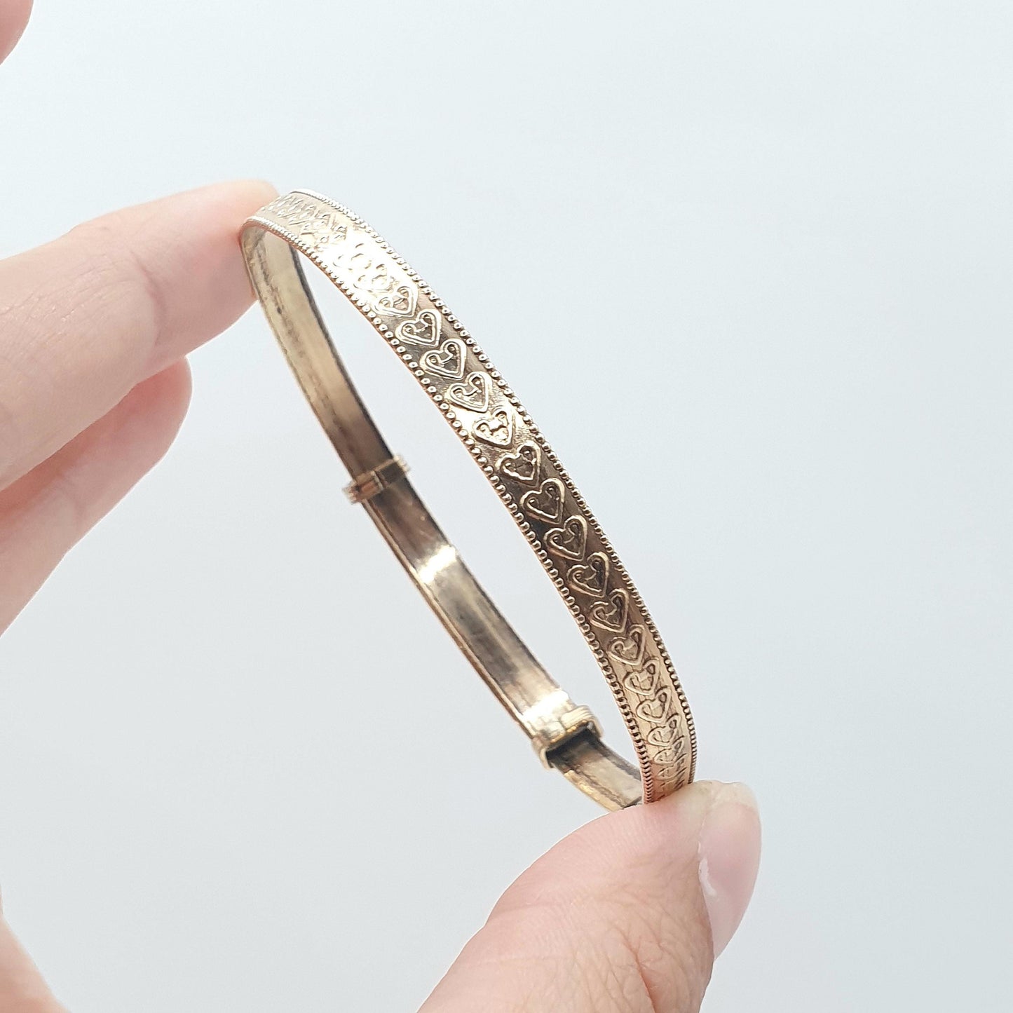 Antique Rolled Gold Bangle Bracelet Gold Filled Heart Pattern Retractable Womens Ladies Jewelry Vintage Jewellery Love Gift