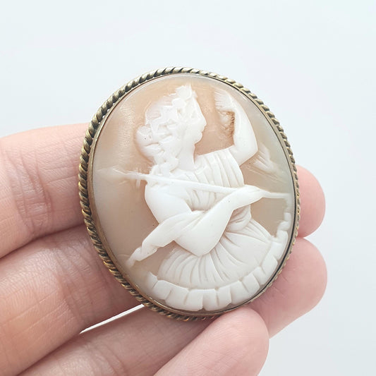 Antique Victorian Hera Cameo Brooch Greek Goddess Queen of the Gods Gold Tone Base Metal Hand Carved Shell Vintage Jewelry Jewellery Womens