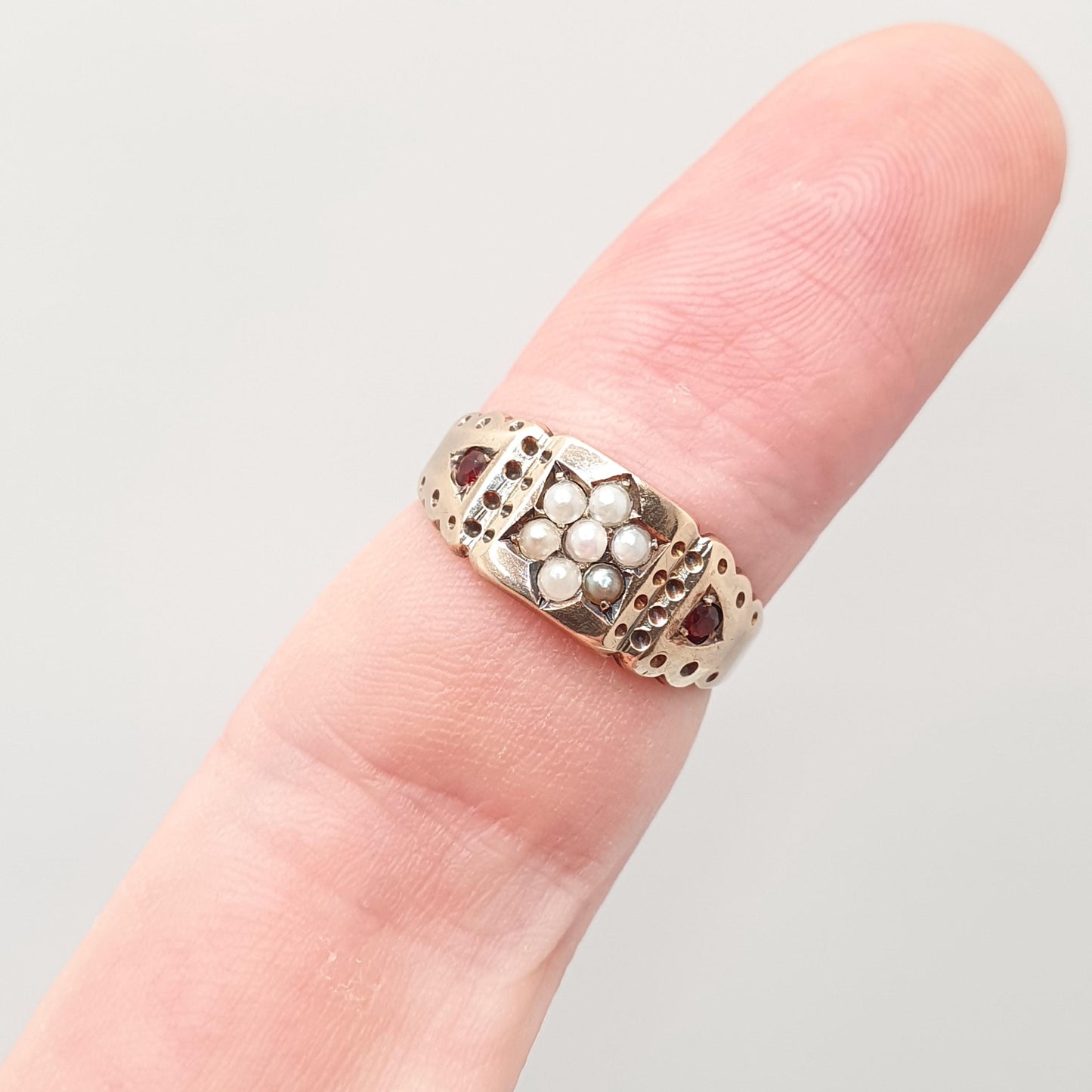 Antique Victorian 9ct Gold Garnet & Pearl Ring 1894 Hallmark Solid 375 Star Centre Cluster Womens Vintage Jewelry Jewellery UK N US 6 3/4