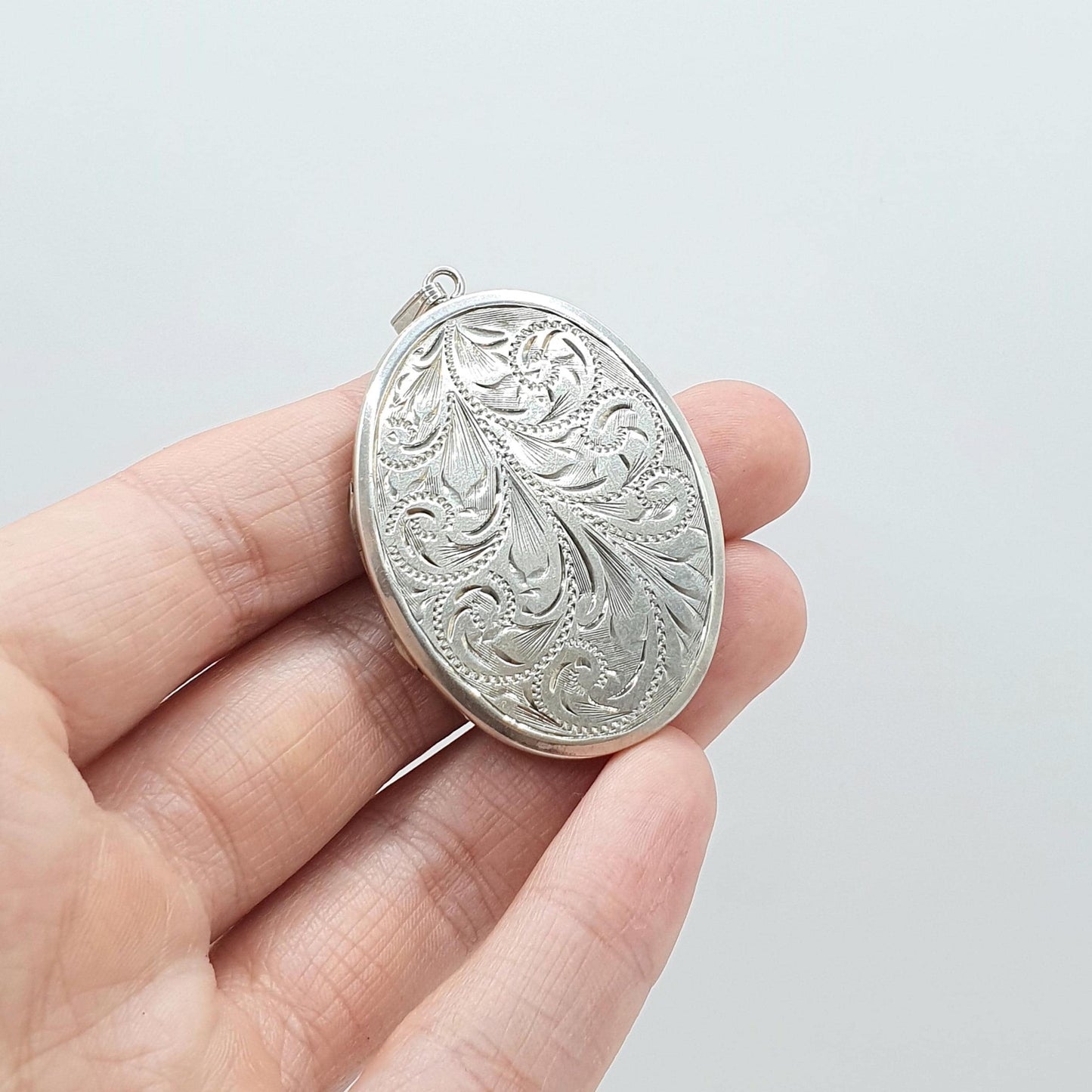 Vintage Sterling Silver Large Oval Locket Hand Engraved 1972 Hallmark Solid 925 Keepsake Photo Big Womens Jewelry Mens Unisex Jewellery