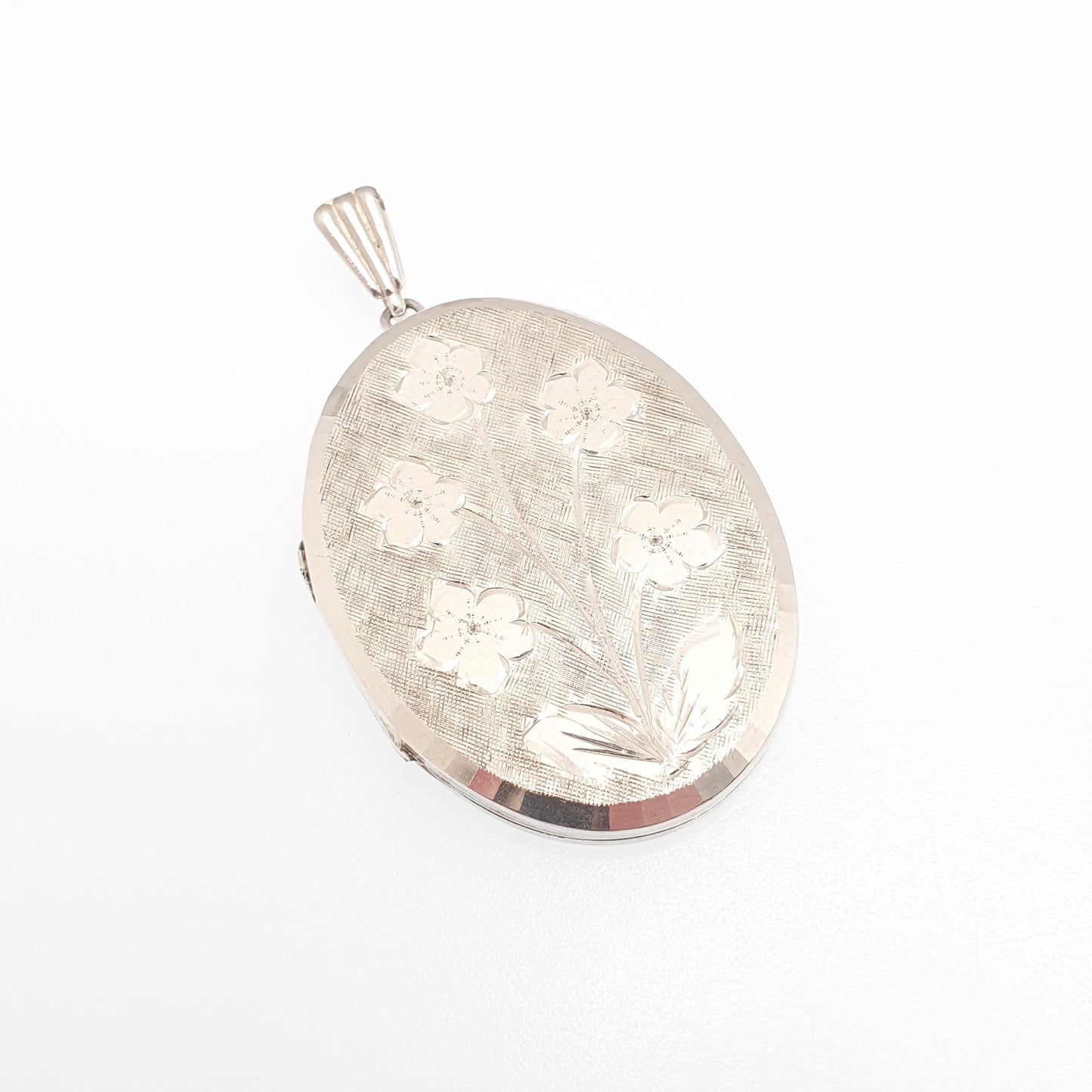 Vintage GEORG JENSEN Sterling Silver Locket Very Large Big 1968 Hallmark Flower Engraved Necklace Pendant Picture Photo Jewelry Jewellery