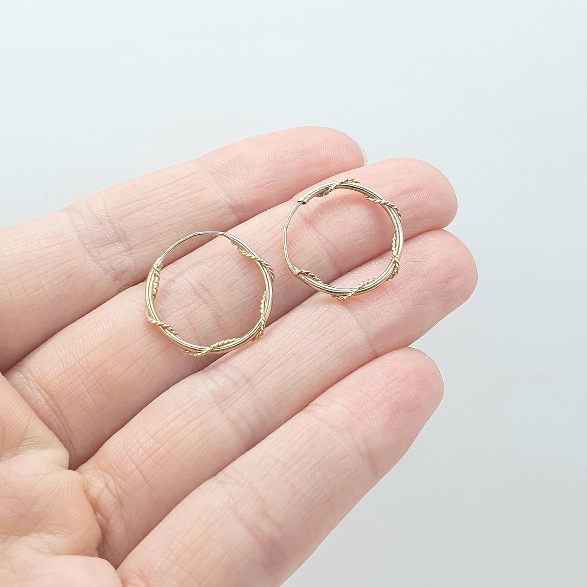 Vintage 9ct Gold Hoop Earrings Rope Border Effect Circle Round Solid 9k 9kt Retro Womens Jewelry Jewellery