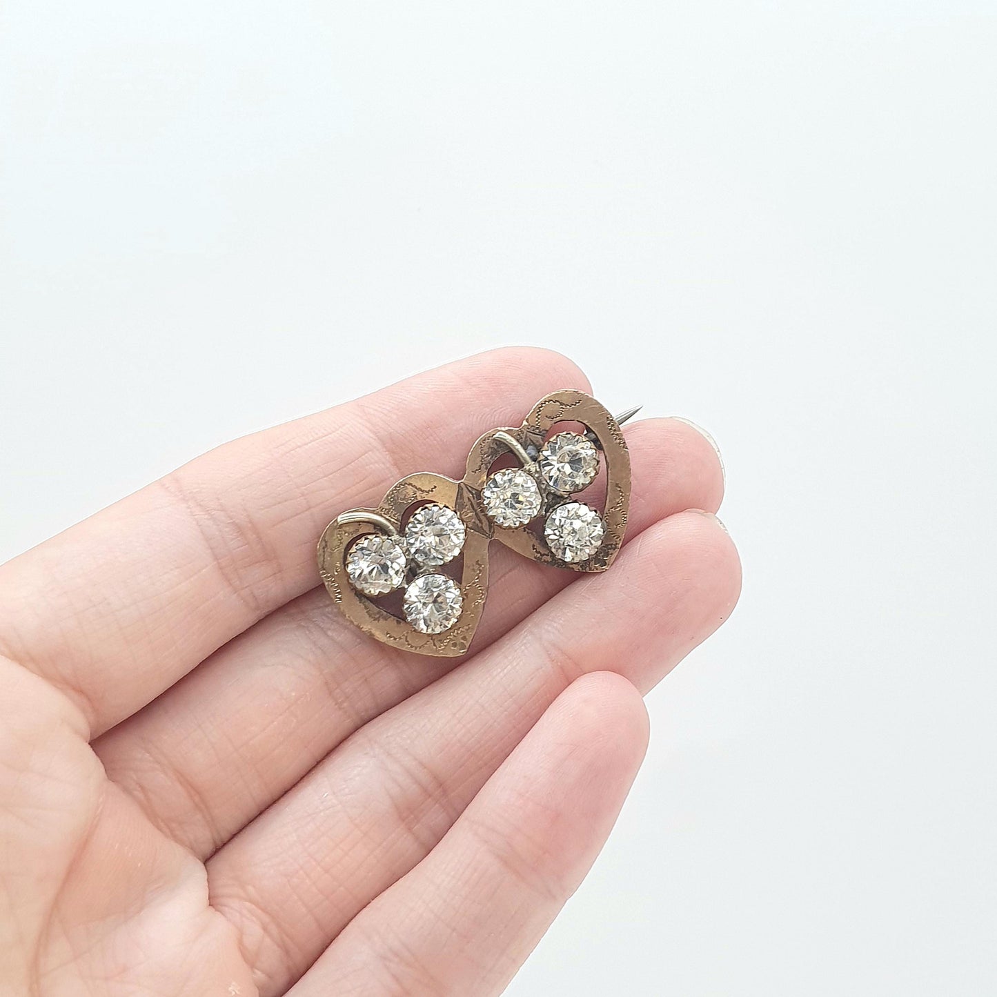 Antique Victorian Rolled Gold Front Diamond Paste Clover Heart Brooch Sweetheart Rose Gold Filled Vintage Womens Ladies Jewellery Jewelry