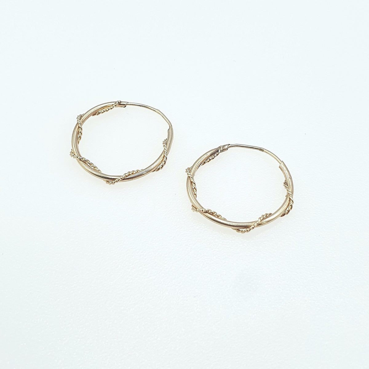Vintage 9ct Gold Hoop Earrings Rope Border Effect Circle Round Solid 9k 9kt Retro Womens Jewelry Jewellery