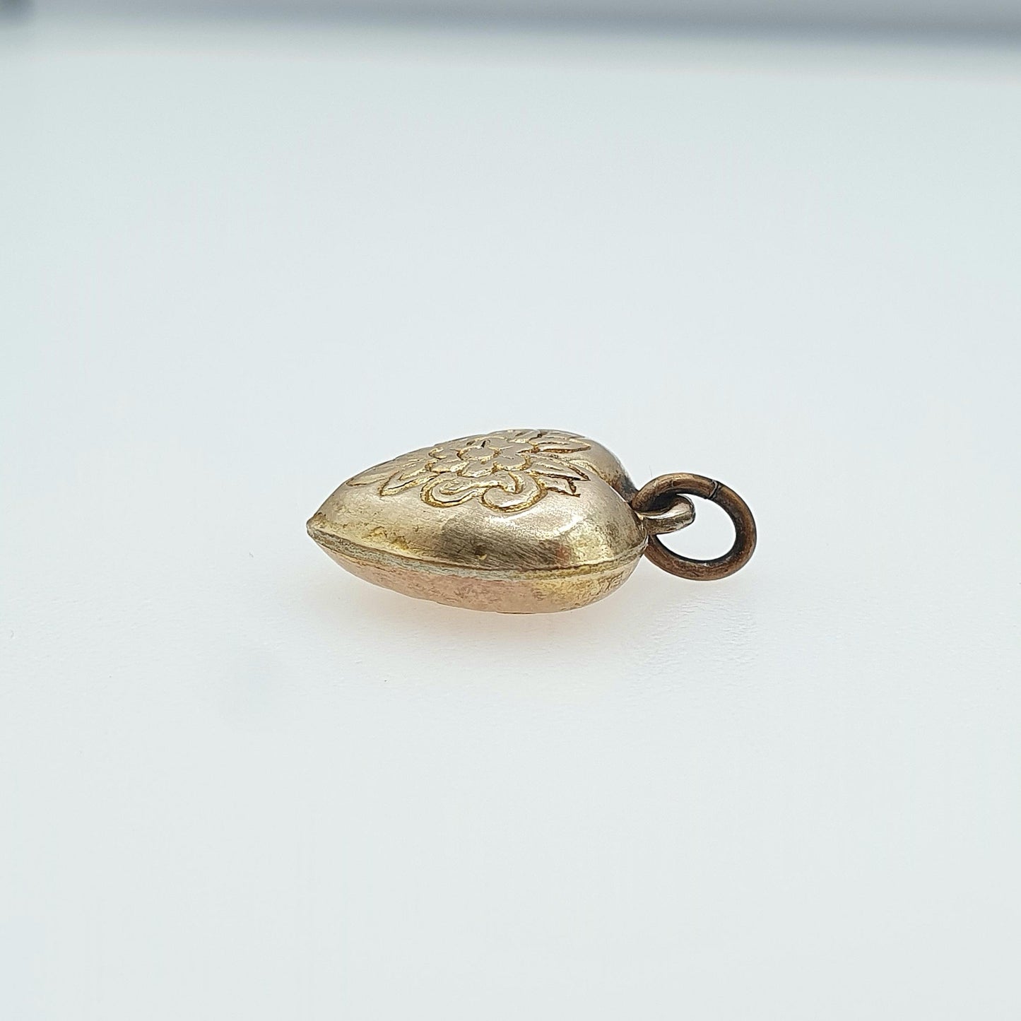 Antique Victorian Rolled Gold Heart Pendant Charm Flower Embossed Gold Filled Love Gift Sweet Womens Jewelry Vintage Jewellery
