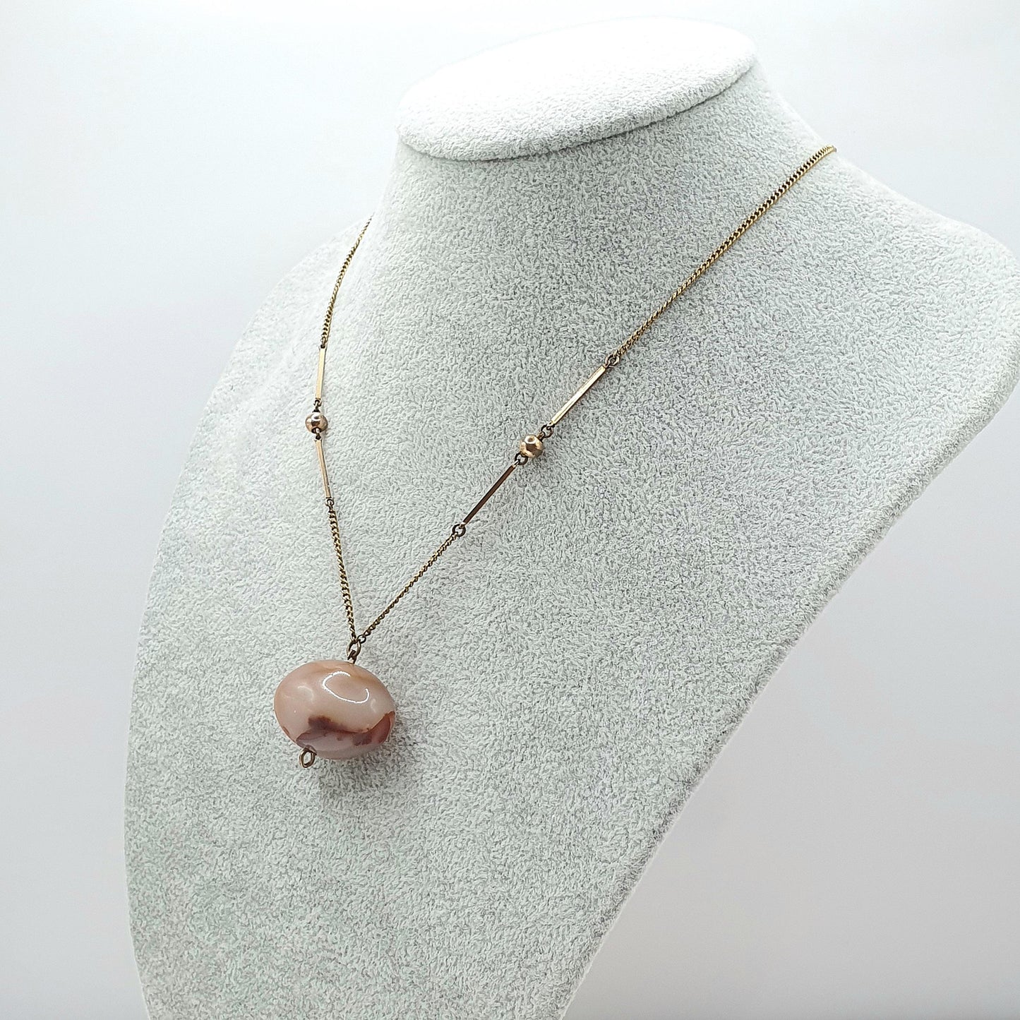 Antique Rolled Gold Agate Pendant Necklace Egg Shaped Natural Gemstone Edwardian Gold Filled Chain Link Womens Jewellery Jewelry 44cm 18.32g