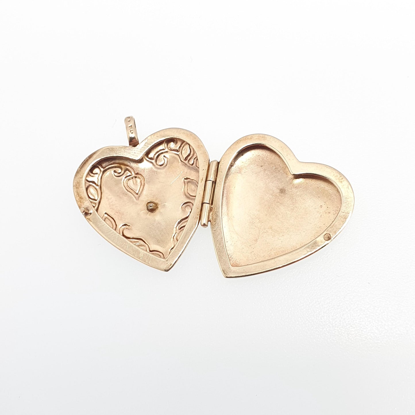 Vintage Solid 9ct 9k Gold Diamond Heart Locket Star Centre White Gold Highlights Necklace Photo Picture Pendant Jewelry Jewellery