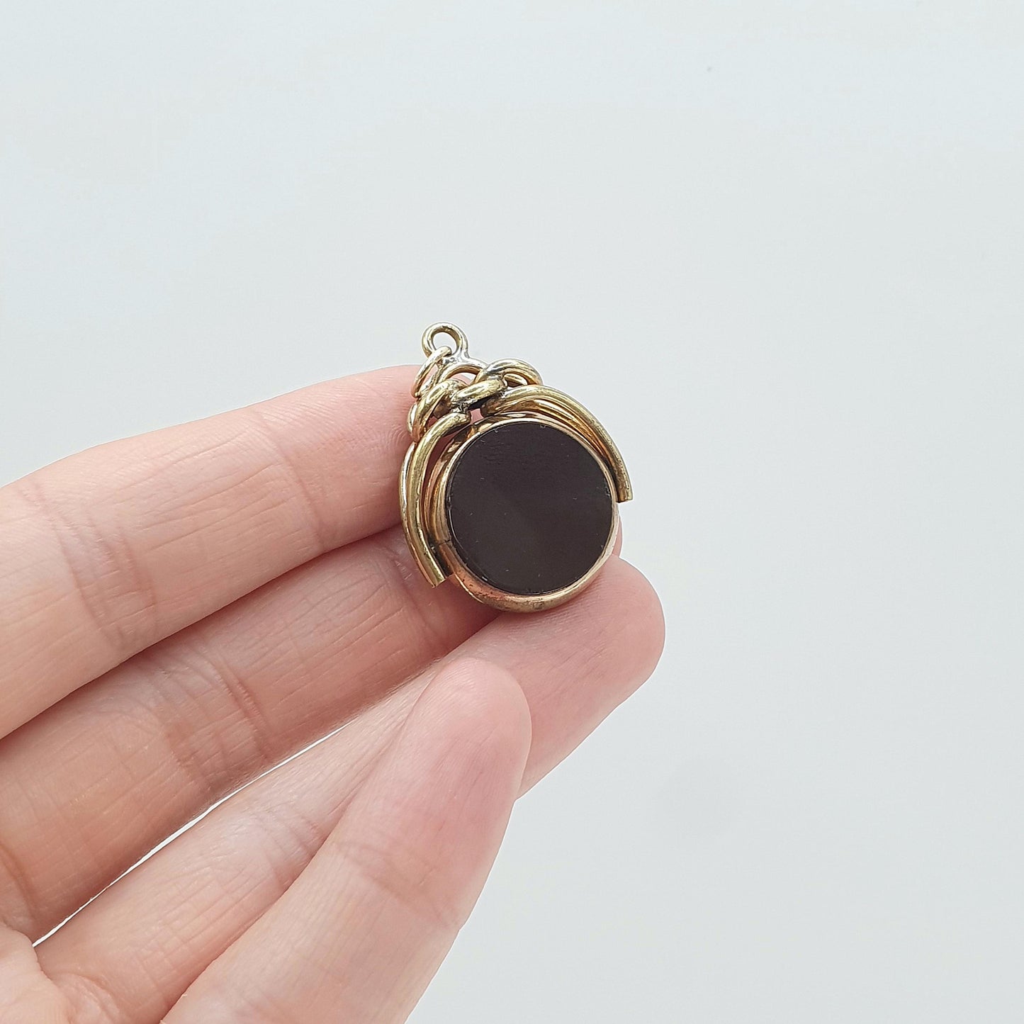 Antique Victorian Rolled Gold Bloodstone & Carnelian Spinner Fob Pendant Gold Filled Knot Top Vintage Mens Womens Jewelry