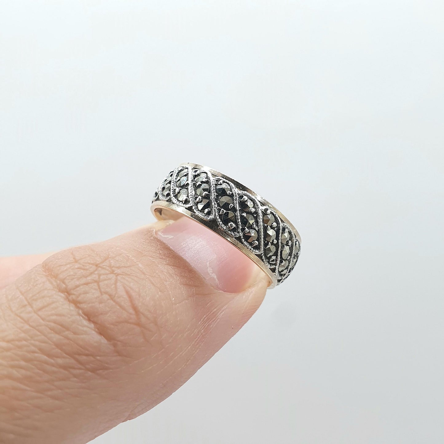 Antique 9ct Gold & Solid Silver Marcasite Eternity Ring Triple Wave Pattern Gift Love Womens Mens Jewellery Jewelry UK N  US 6.75