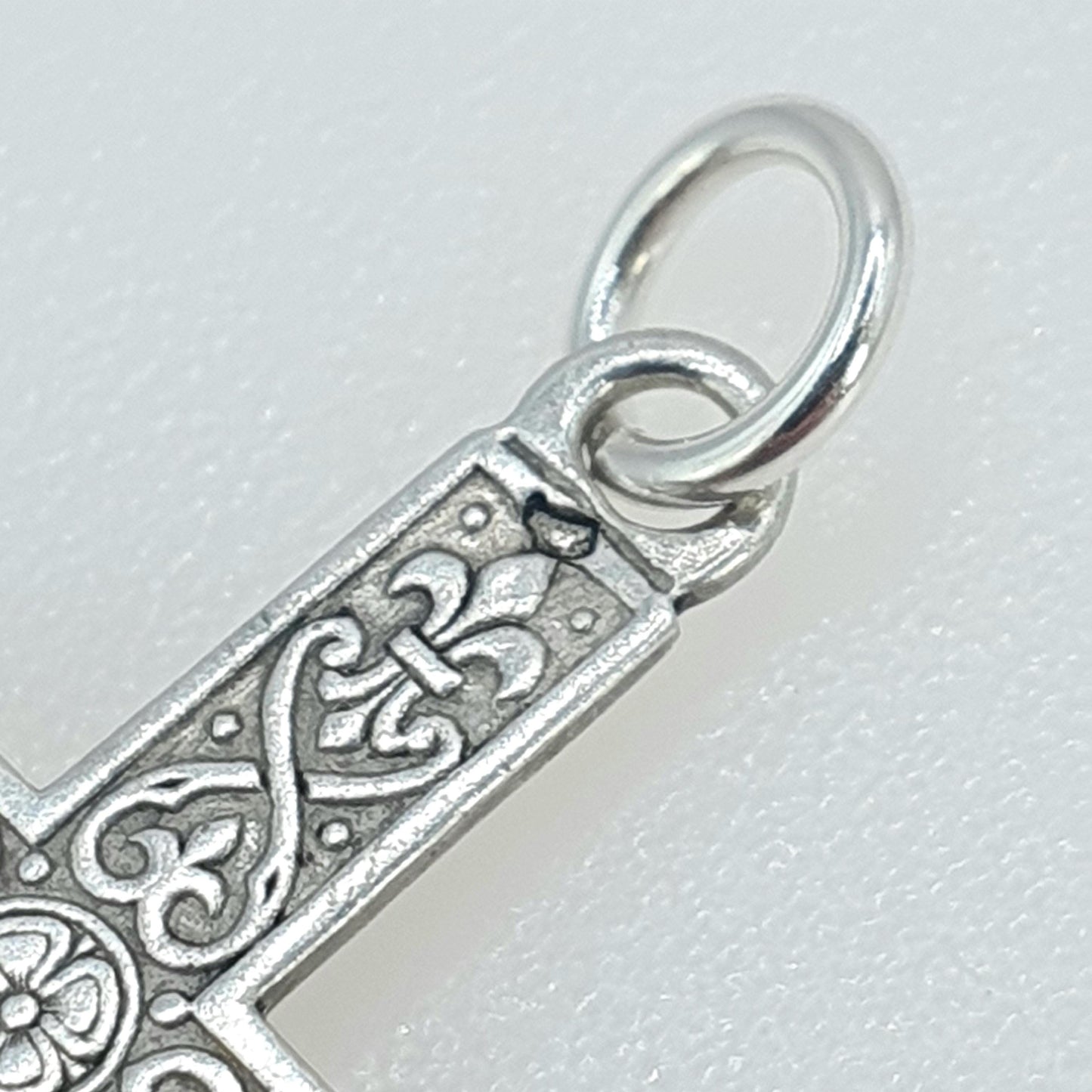 Antique Solid Silver Jesus on The Cross Pendant Crucifix Necklace Fleur De Lys Lis Pattern Vintage Mens Womens Jewelry Jewellery