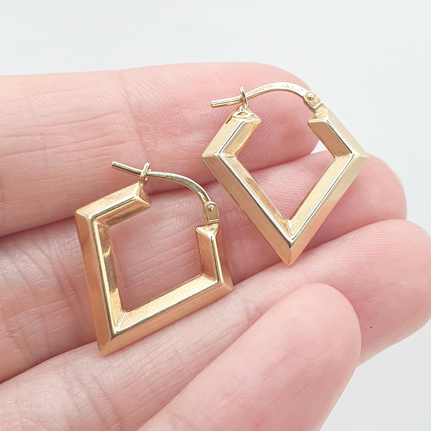 Vintage 9ct Gold Arrow Point Hoop Earrings Pointed Kite Solid 9k 9kt Drop Dangle Hanging Womens Mens Jewelry Jewellery