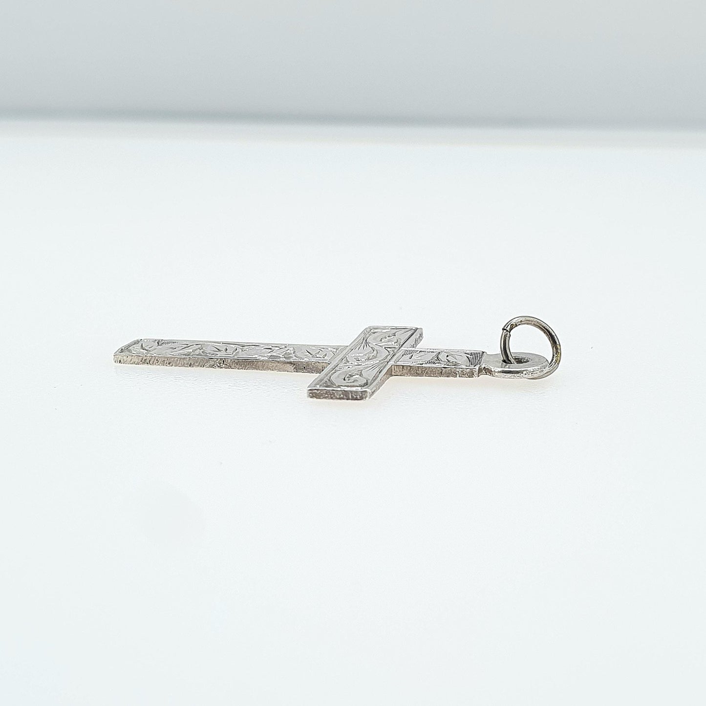 Antique Sterling Silver Crucifix Pendant Cross Necklace 1904 Hallmark Religious Catholic Leaf Engraved Mens Womens Jewelry Jewellery