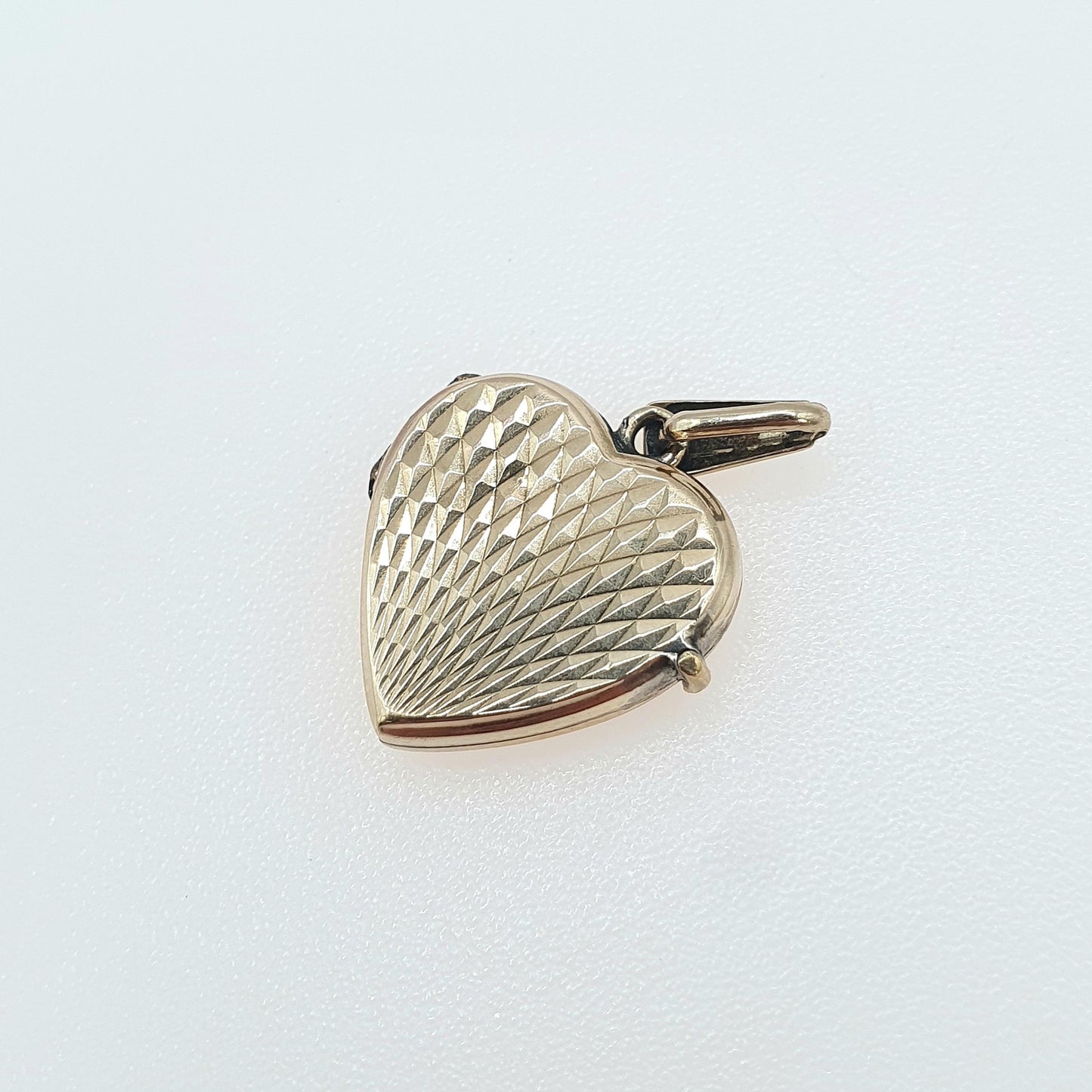 Old Vintage 9ct Gold Heart Locket Gyroscope 9k Back and Front Tiny Small Pattern Gift Necklace Jewelry Womens Mens Love Jewellery