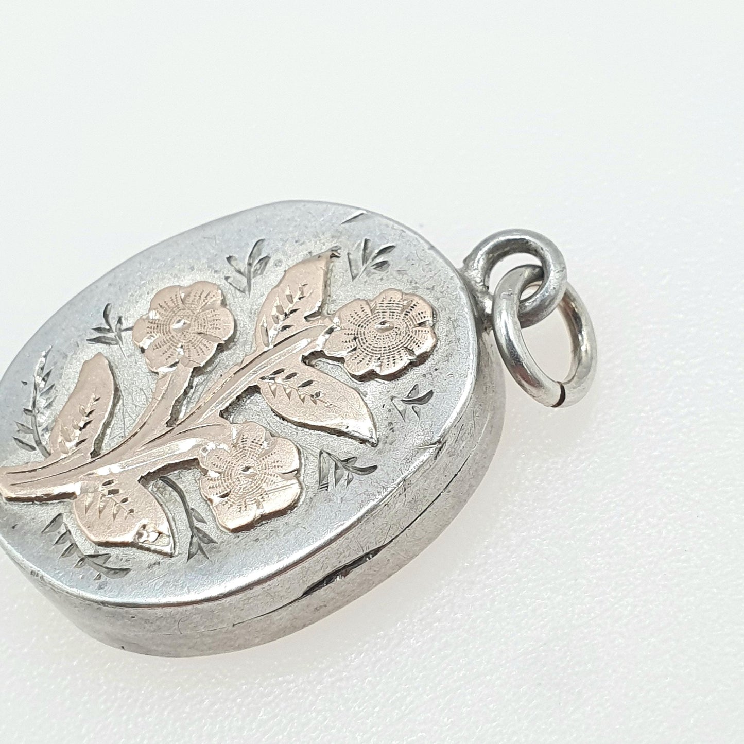 Antique Victorian Sterling Silver Locket 1899 Hallmark Rose Gold Flowers Oval Pendant Necklace Photo Vintage Jewelry Jewellery