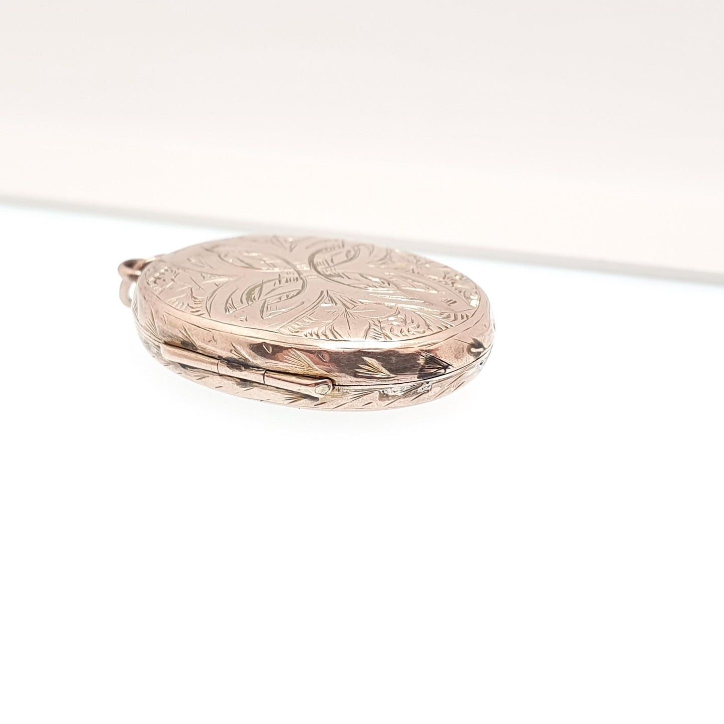 Antique Victorian 9ct Rose Gold Locket 9kt 9k Back and Front Oval Shield Cruciform Engraved Pendant Necklace Picture Photo Vintage