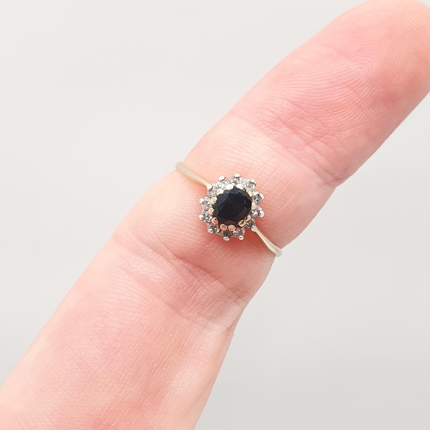 Vintage Diamond & Sapphire 9kt Gold Ring Solid 9ct 9k Cluster Halo Blue Gemstone Retro Womens Jewelry Jewellery