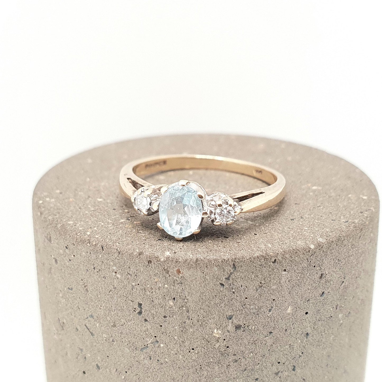 Vintage 9ct 9k Gold Aquamarine Ring Diamond Trilogy Solid 375 Oval Cut Cyan Blue Genuine Real Retro Ladies Womens Jewelry Jewellery