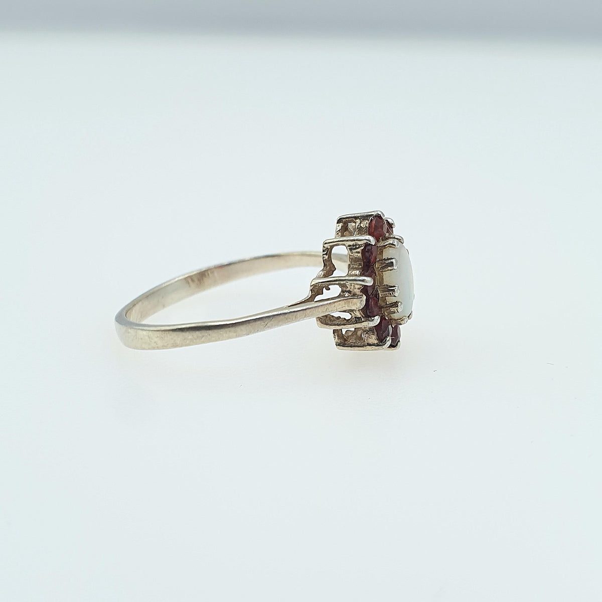 Vintage Sterling Silver Garnet & Opal Ring Cluster Halo Red Gemstone Retro Womens Mens Jewelry Jewellery UK L.5 US 6