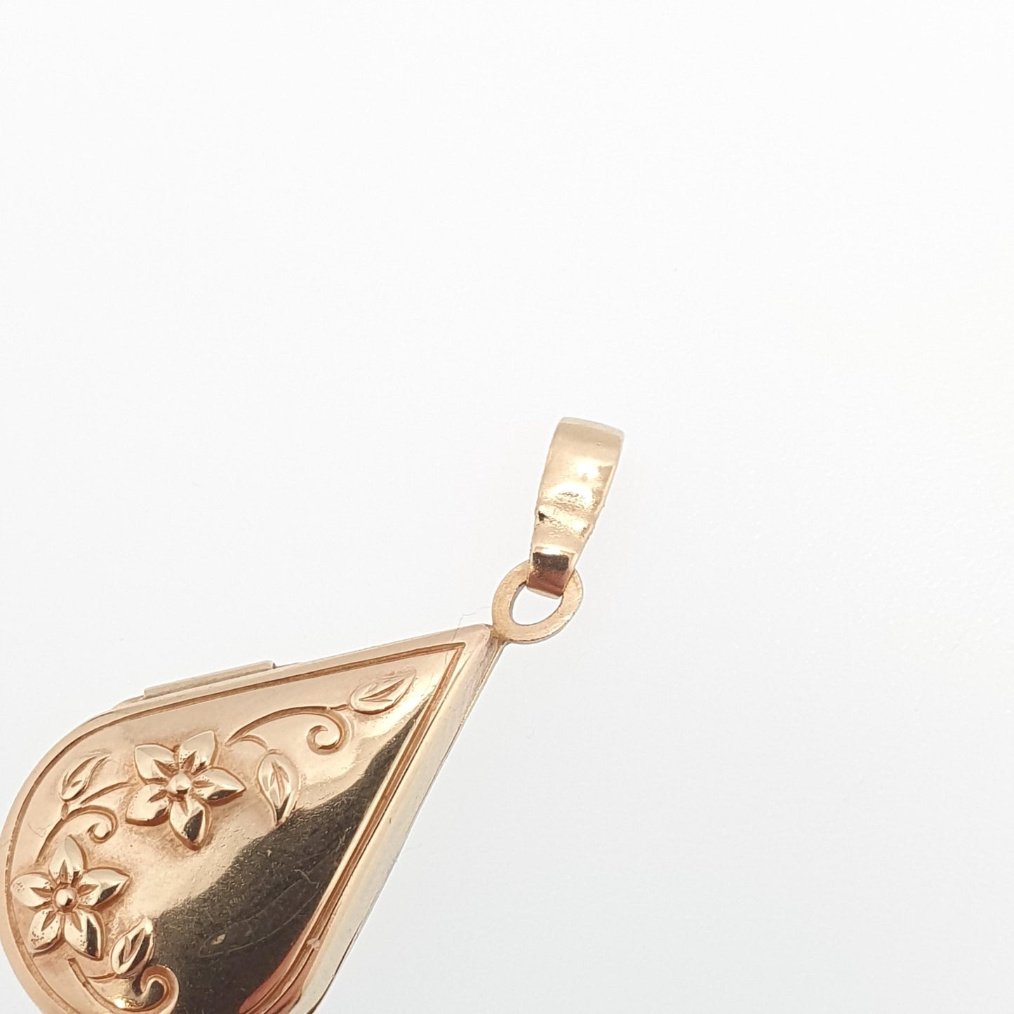 Vintage Solid 9ct 9k Gold Locket Teardrop Pear All 375 9 Carat Gold Flower Embossed Necklace Photo Picture Pendant