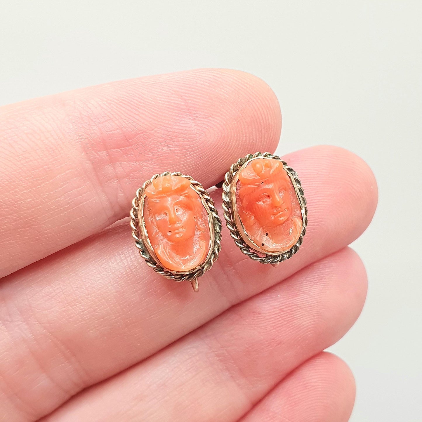 Antique 9ct Gold Coral Cameo Earrings Hand Carved Salmon Orange Solid 9k 375 Victorian Screw Back Elegant Womens Jewelry Jewellery