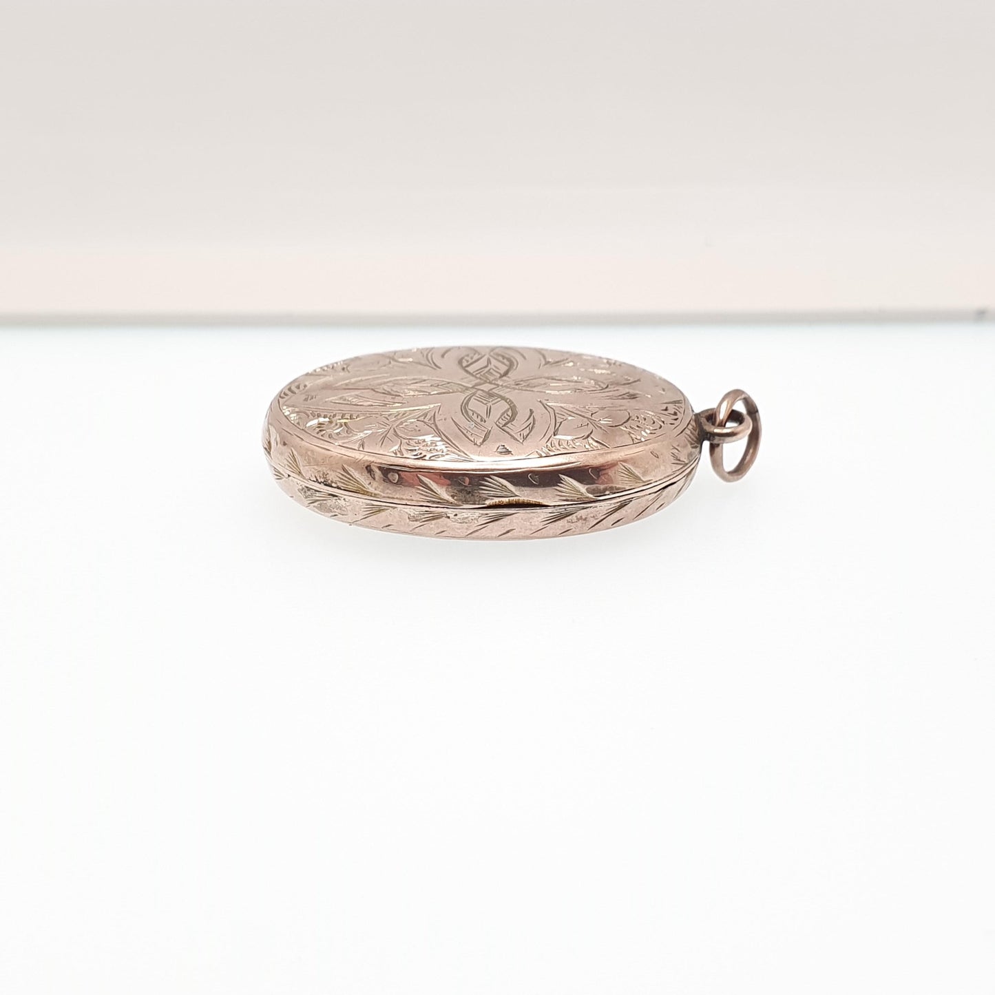 Antique Victorian 9ct Rose Gold Locket 9kt 9k Back and Front Oval Shield Cruciform Engraved Pendant Necklace Picture Photo Vintage