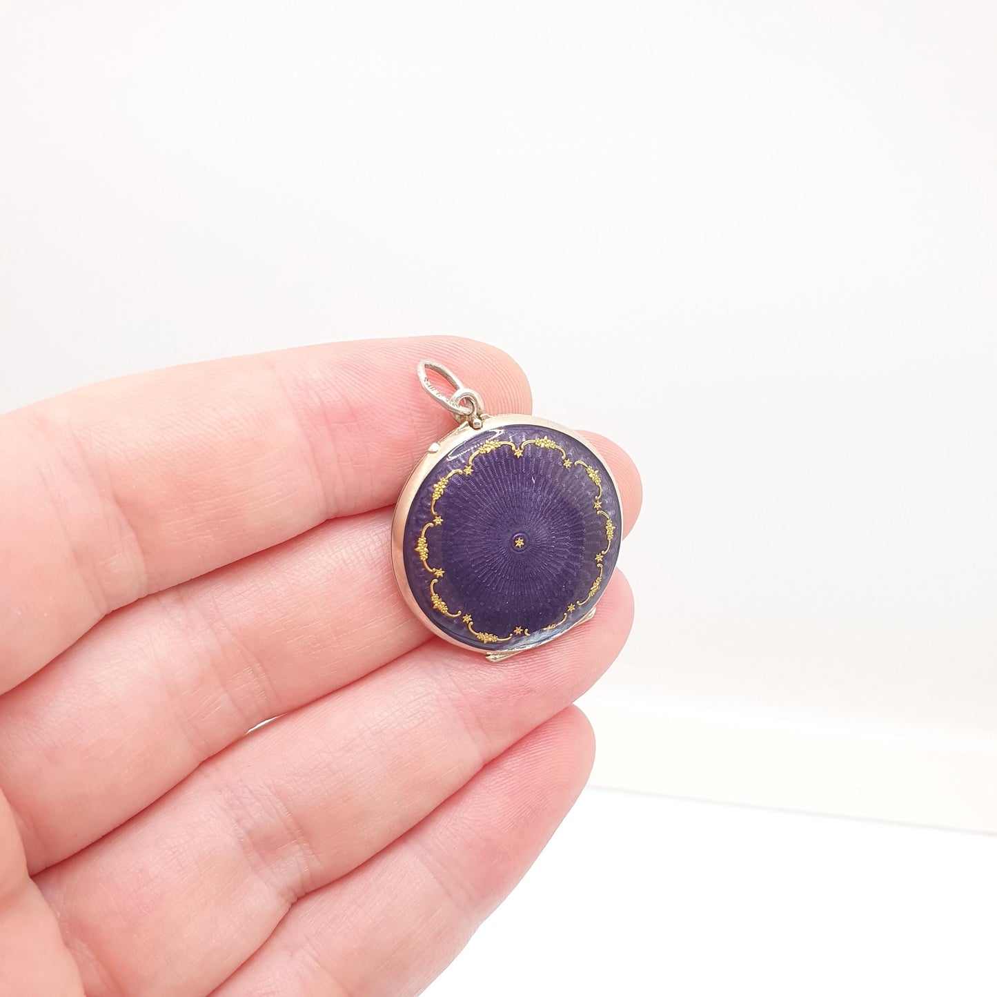 Antique Enamel Solid Silver Locket Purple Guilloche Pendant Necklace Gold Star Edwardian Round Photo Picture Genuine Vintage Jewelry Jewelry