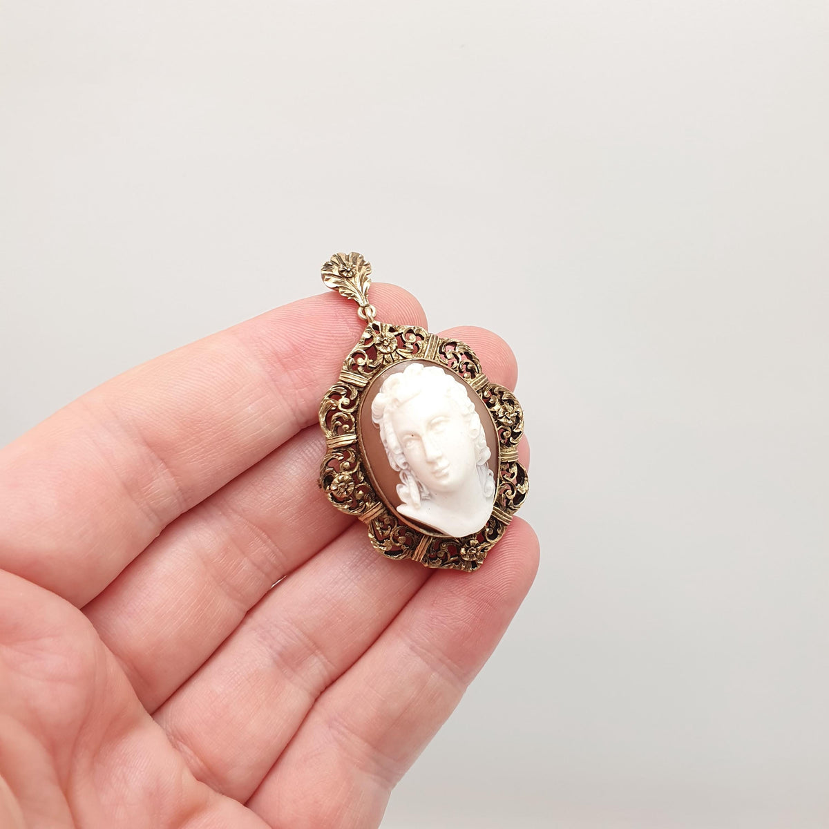 Antique Victorian Solid Silver Cameo Pendant Brooch Gold Vermeil High Relief Shell Hand Carved Necklace Large Big Vintage Jewelry Jewellery