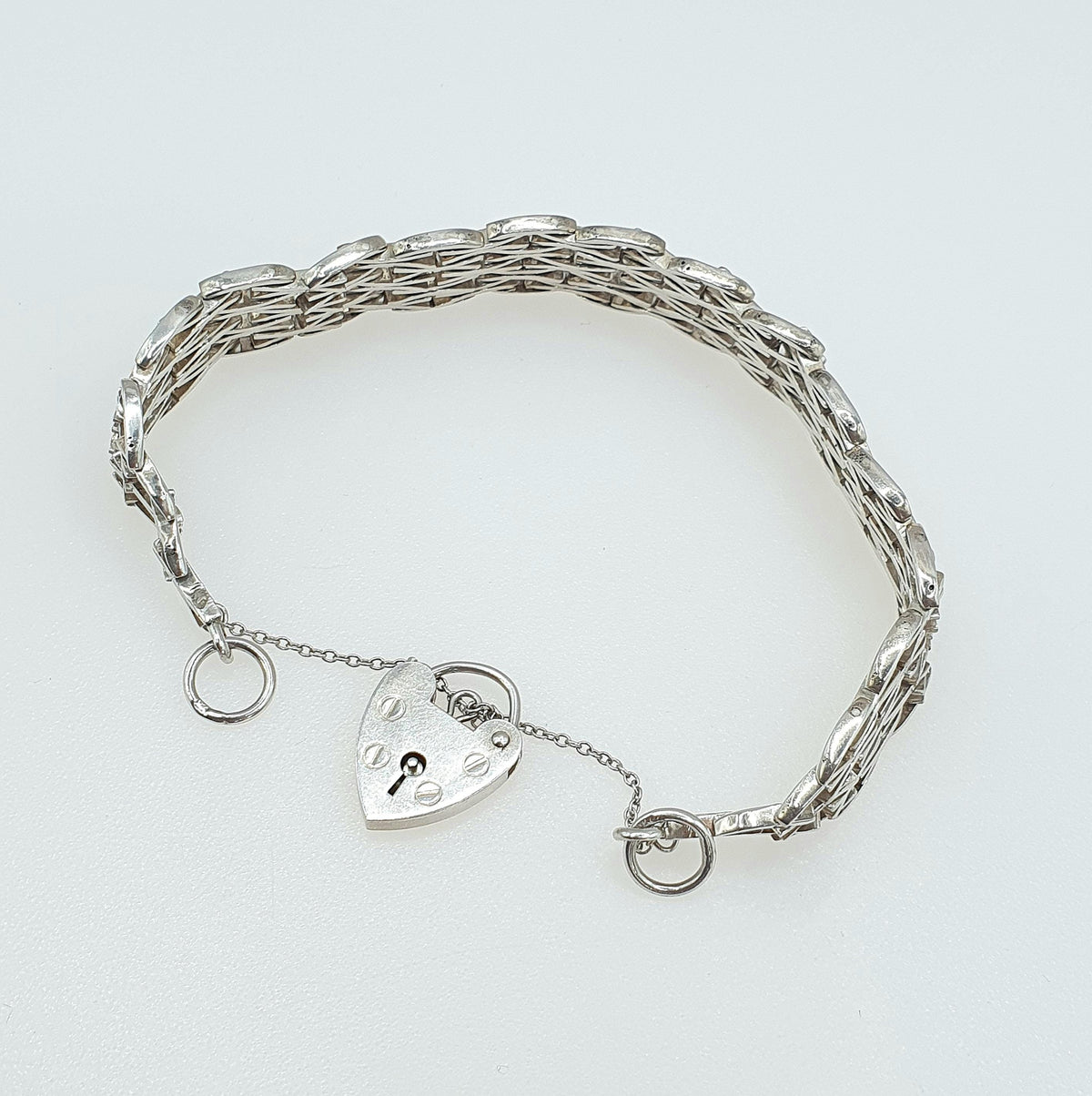 Vintage Sterling Silver Gate Link Bracelet Padlock Clasp X Shape Links Solid 925 1976 Hallmark 26.17g 18.5cm 7.2” Womens Jewelry Jewellery