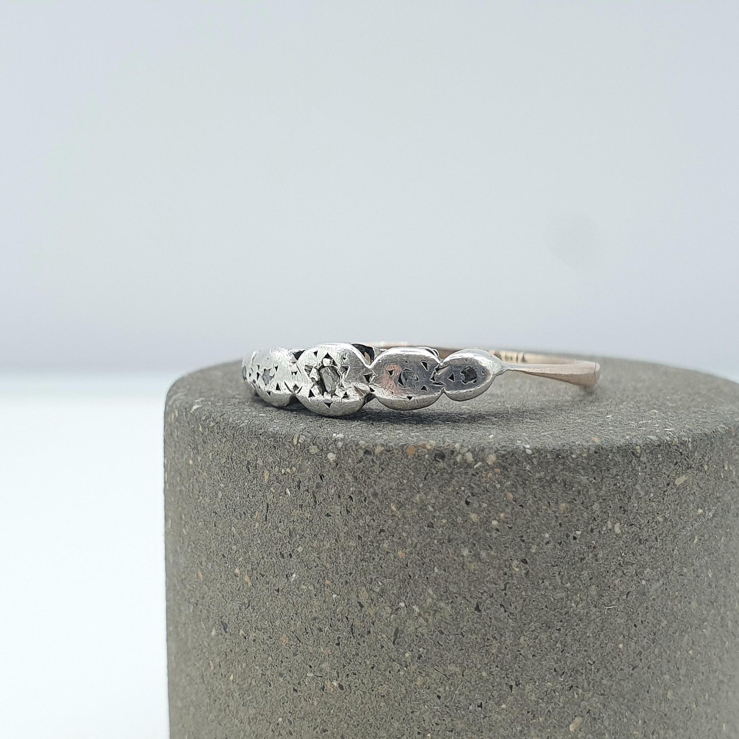 Antique 9ct Gold & Solid Silver Diamond Ring 5 Stone Genuine Real Diamonds Solid 9k Shank Vintage Womens Jewellery Jewelry UK P US 7.75