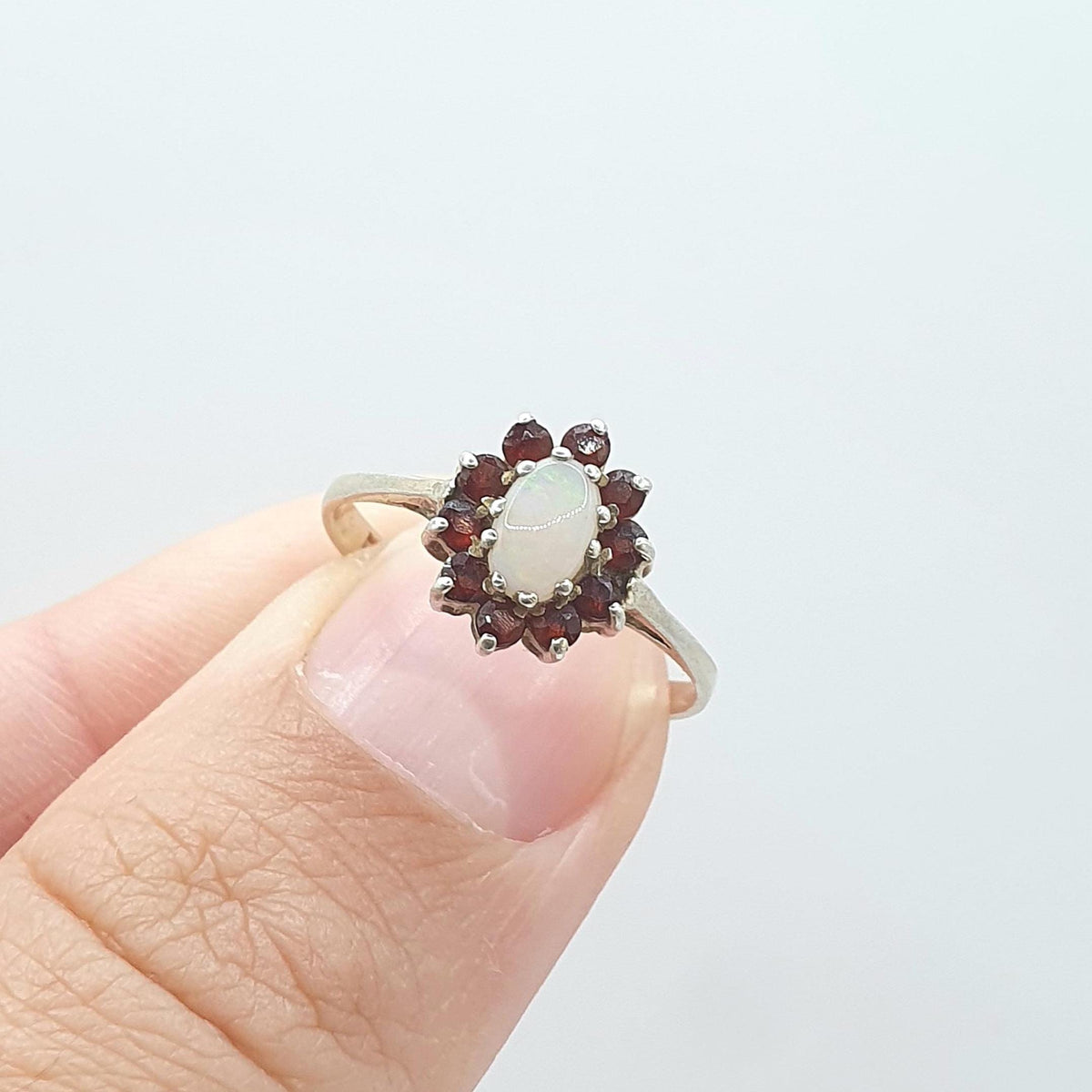 Vintage Sterling Silver Garnet & Opal Ring Cluster Halo Red Gemstone Retro Womens Mens Jewelry Jewellery UK L.5 US 6