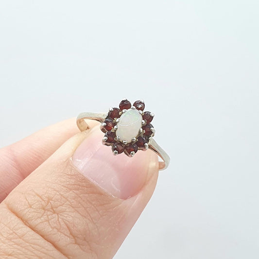 Vintage Sterling Silver Garnet & Opal Ring Cluster Halo Red Gemstone Retro Womens Mens Jewelry Jewellery UK L.5 US 6